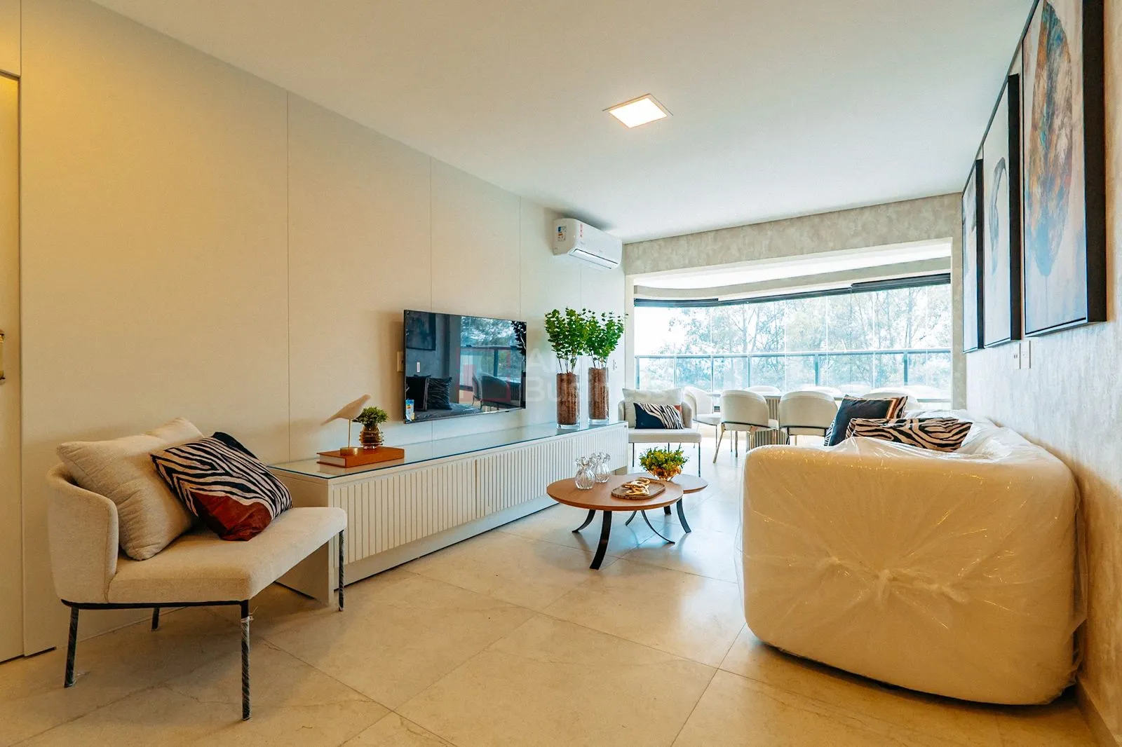 Fachada principal ou destaque de Casa à Venda no Alphaville 9, 5 Dorms (3 Suítes) | 297m² | CA0932 - Alphaville 9