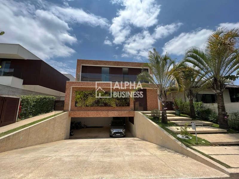 Fachada principal ou destaque de Casa à Venda no Alphasítio, 6 Suítes | Piscina | CA0054 - Alphasítio - Alphaville