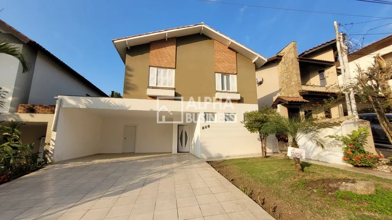 Fachada principal ou destaque de Casa à Venda no Alphaville 4, 2 Suítes | 228m² | CA0105 - Alphaville 4