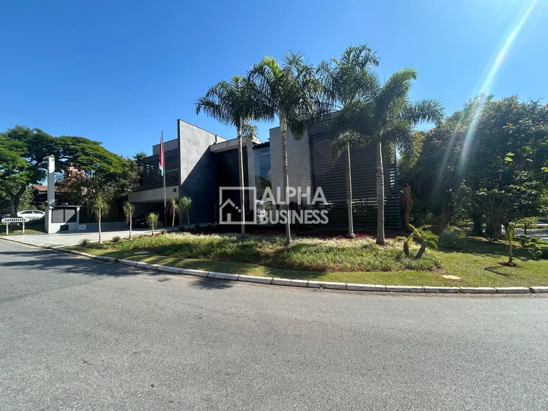 Fachada principal ou destaque de CASA À VENDA NO CONDOMÍNIO ALPHAVILE 2 | BARUERI – SP - Alphaville 2