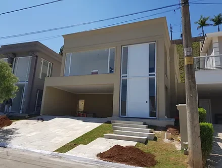 Fachada principal ou destaque de CASA À VENDA NO VALVILLE 1 | SANTANA DE PARNAÍBA – SP - Valville 1 - Alphaville