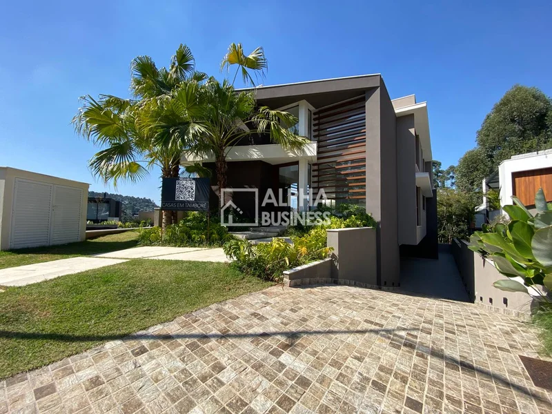 Fachada principal ou destaque de CASA À VENDA NO TAMBORÉ 11 | SANTANA DE PARNAÍBA – SP - Tamboré 11 - Alphaville