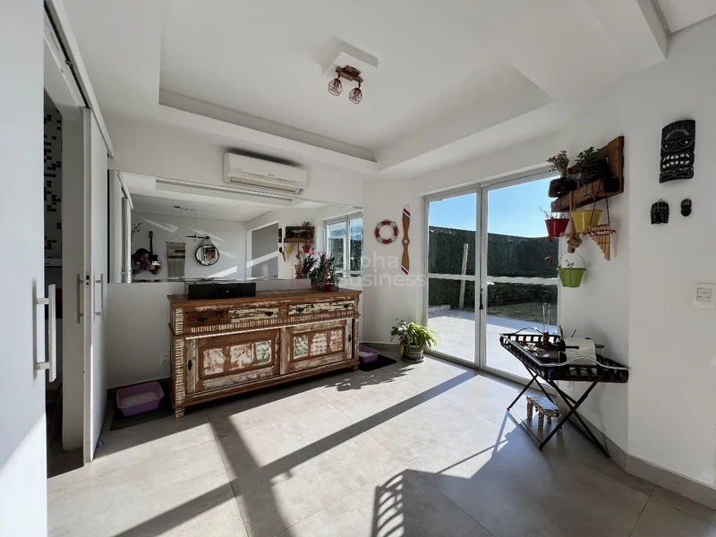 Fachada principal ou destaque de Casa com 3 dormitórios (01 suíte) à venda, 180 m² por R$ 2.000.000 – Quintas de Tamboré – Santana de Parnaíba/SP - Quintas do Tamboré - Alphaville