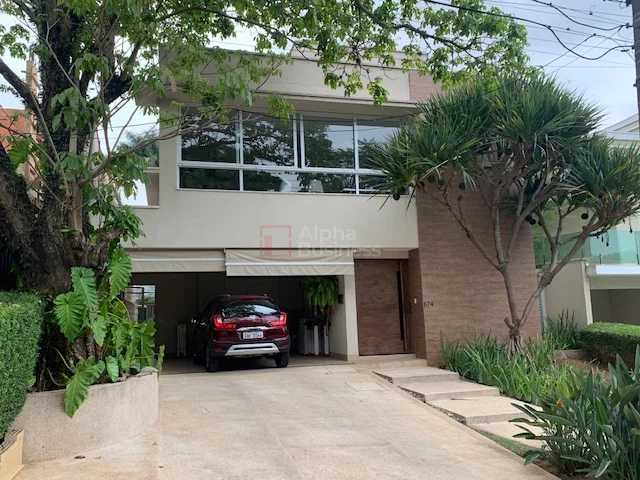 Fachada principal ou destaque de Casa à Venda no Alphaville 3, 3 Suítes | 300m² | CA0914 - Alphaville 3