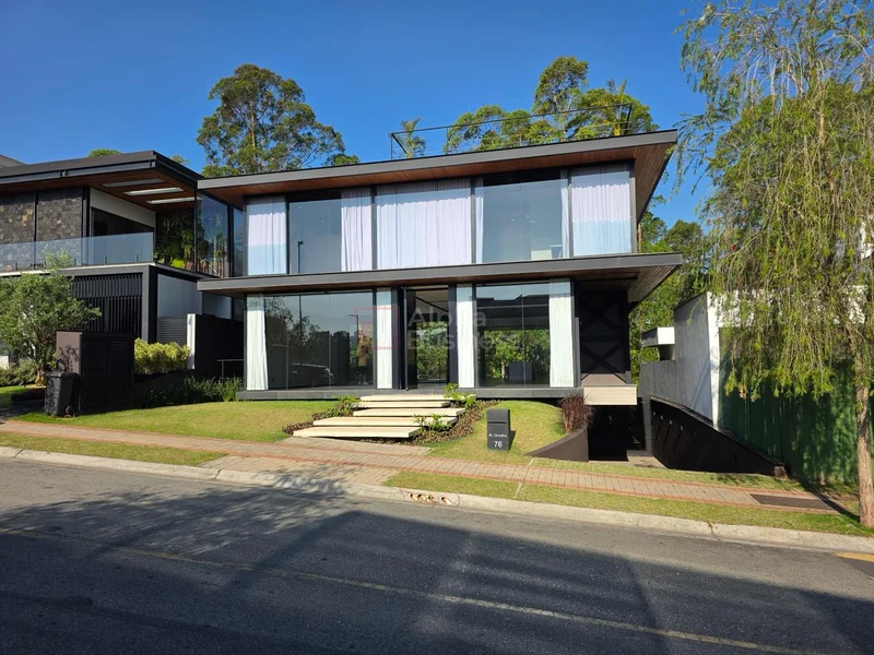 Fachada principal ou destaque de Casa à Venda Itahyê c/ Rooftop | 3 Suítes | 630m² | CA0927 - Itahyê - Alphaville