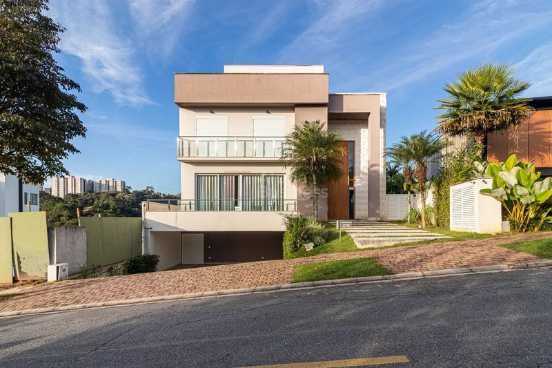 Fachada principal ou destaque de Casa à Venda Gênesis 1 | 4 Suítes | 440m² | CA0943 - Gênesis 1 - Alphaville