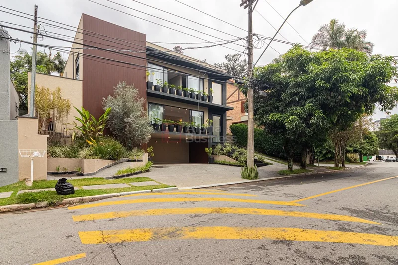 Fachada principal ou destaque de Casa com 5 suítes à venda, 530 m² por R$ 9.900.000 – Alphaville 1 – Barueri/SP - Alphaville 1