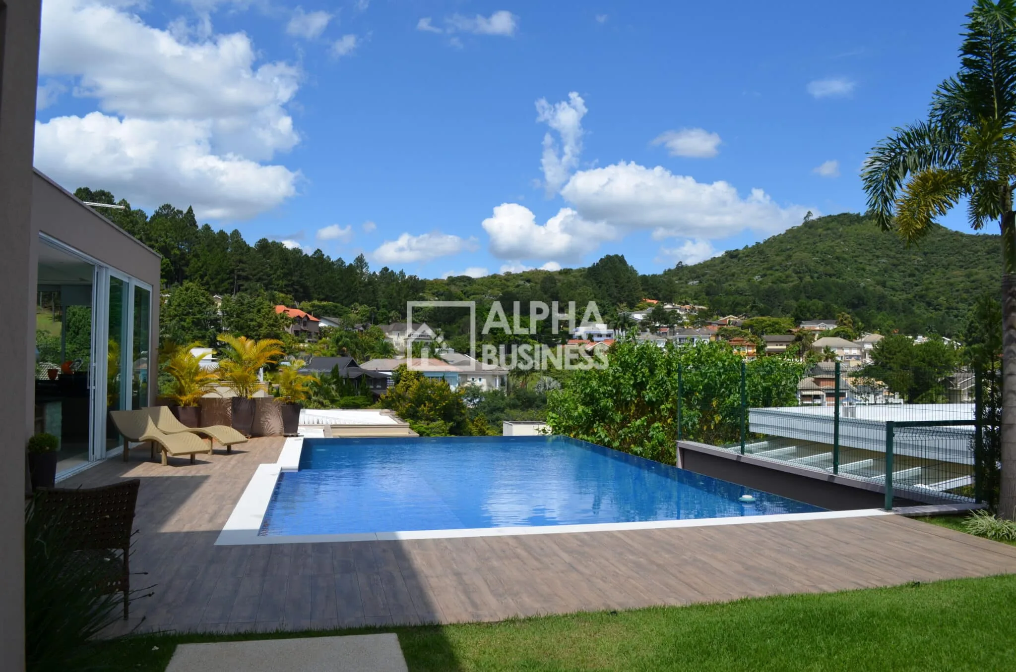 Fachada principal ou destaque de Casa à Venda Alphaville 10 | 5 Suítes | Alphaville - CA0046 - Alphaville 10