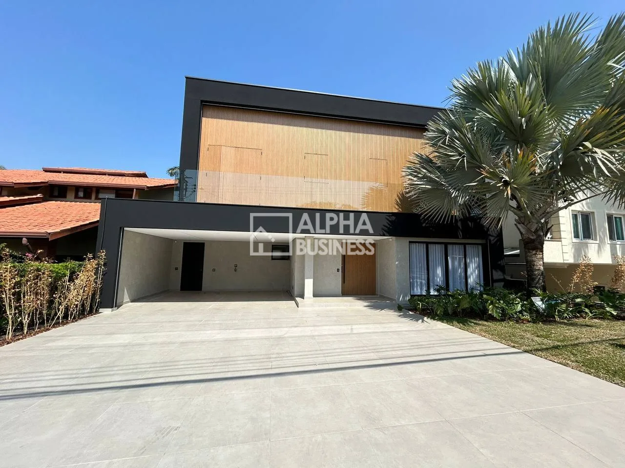 Fachada principal ou destaque de CASA À VENDA NO ALPHAVILLE 11 | MOBILIADA E DECORADA | SANTANA DE PARNAÍBA – SP - Alphaville 11