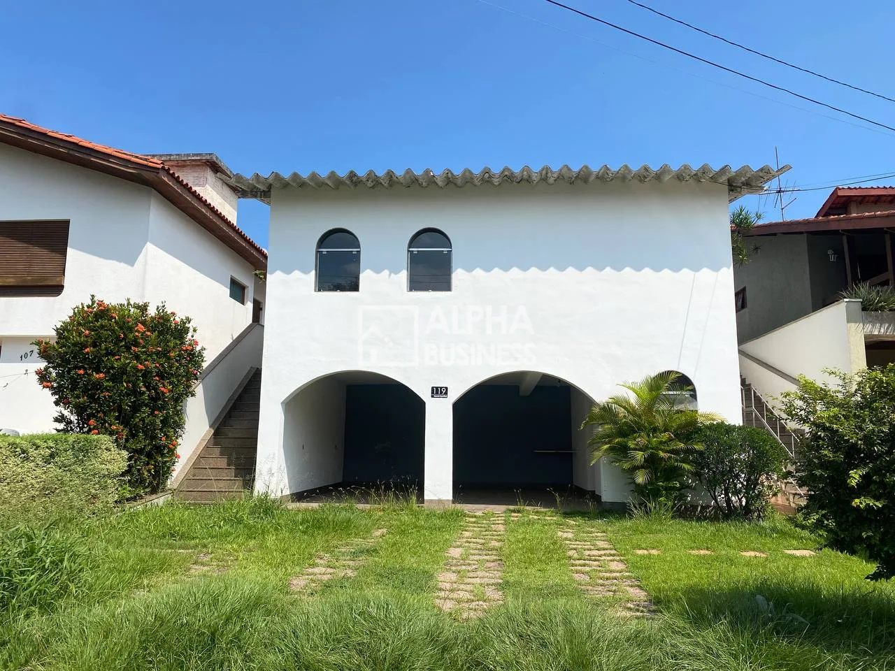 Fachada principal ou destaque de CASA À VENDA NO ALPHAVILLE 4 | SANTANA DE PARNAÍBA – SP - Alphaville 4