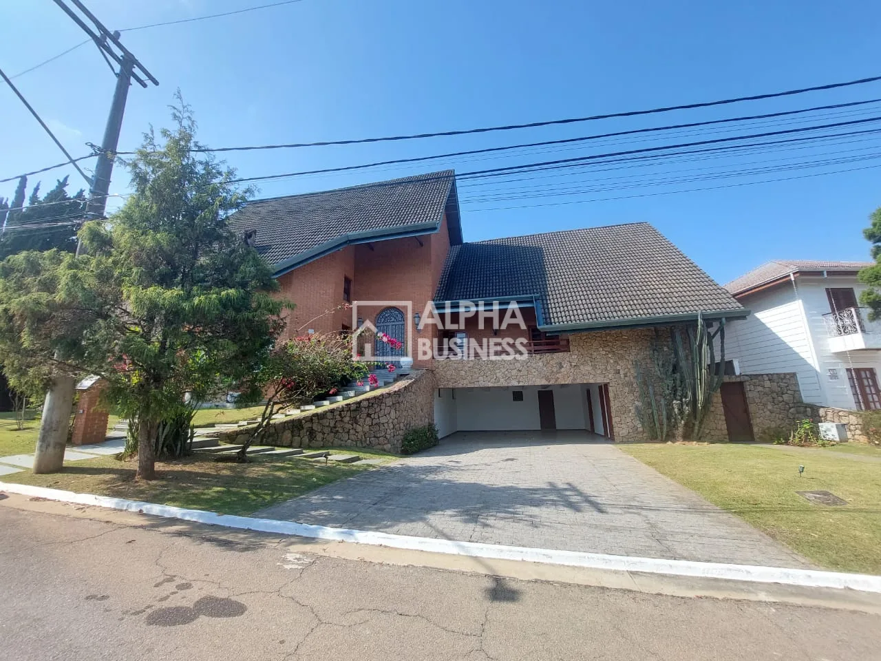 Fachada principal ou destaque de CASA À VENDA NO ALPHAVILLE 9 | VENDA OU LOCAÇÃO | SANTANA DE PARNAÍBA – SP - Alphaville 9