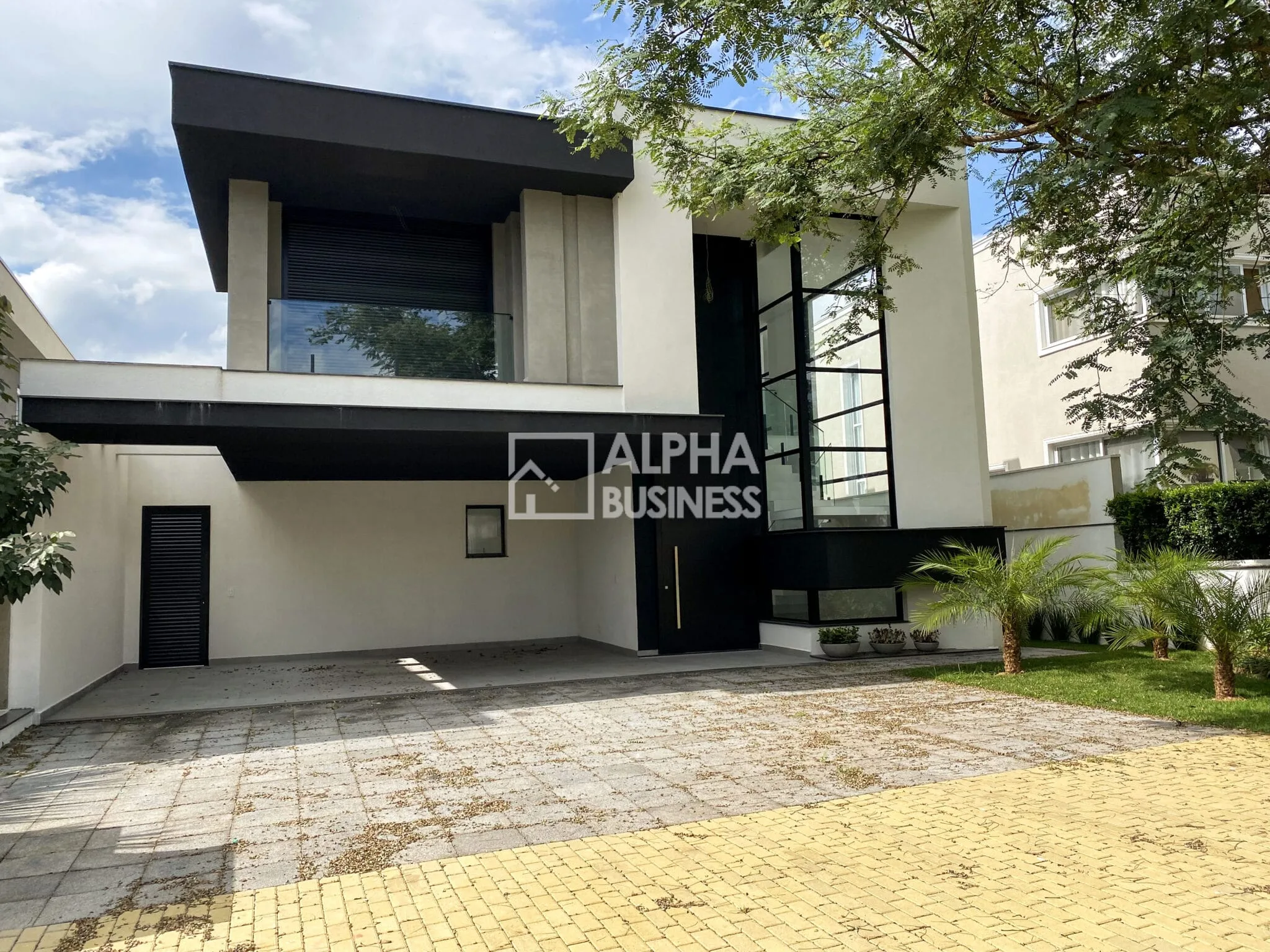 Fachada principal ou destaque de Casa à Venda no Burle Marx, 4 Suítes | 366m² | CA0073 - Burle Marx - Alphaville