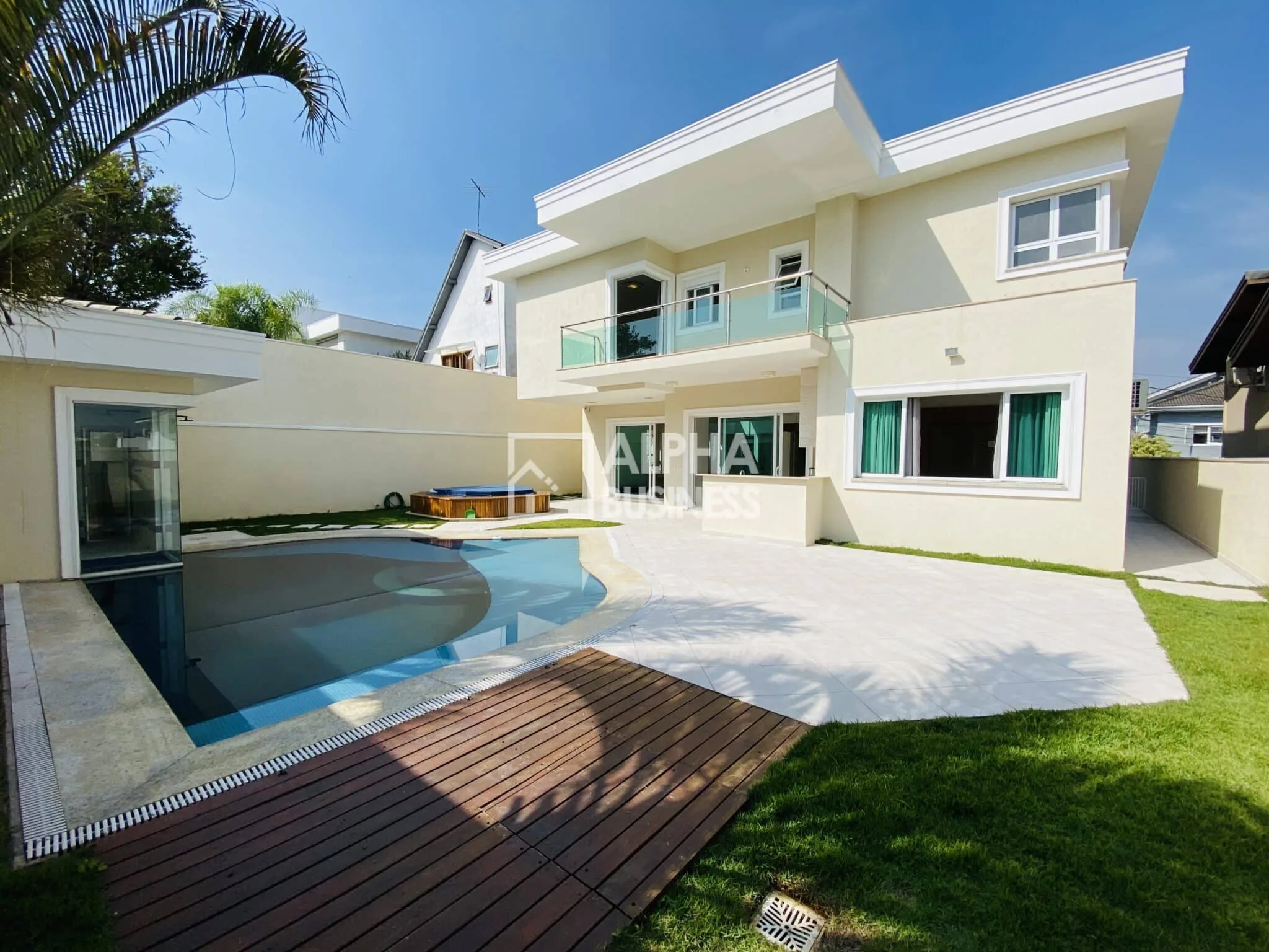 Fachada principal ou destaque de Casa à Venda no Alphaville 5, 4 Suítes | 423m² | CA0077 - Alphaville 5