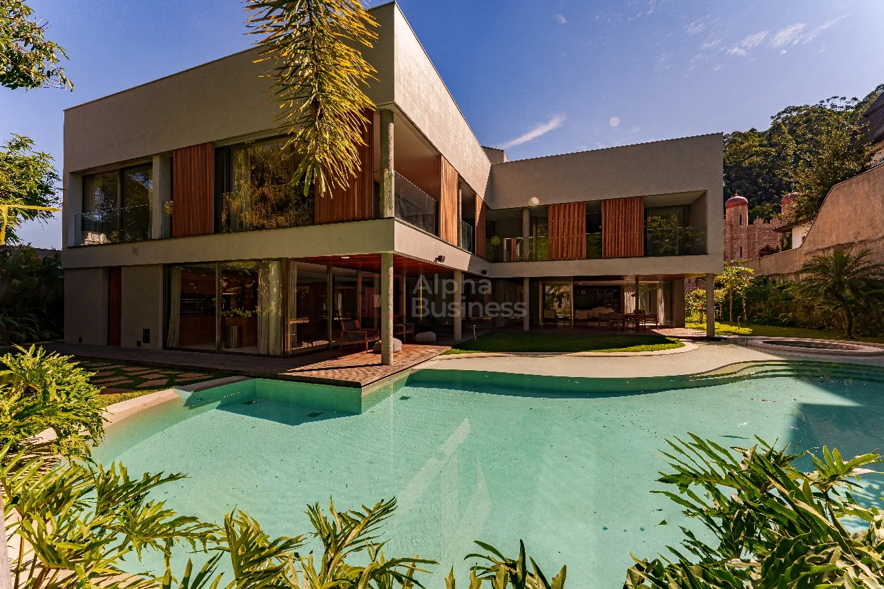 Fachada principal ou destaque de CASA À VENDA NO TAMBORÉ 1 | MOBILIADA | BARUERI – SP - Tamboré 1 - Alphaville