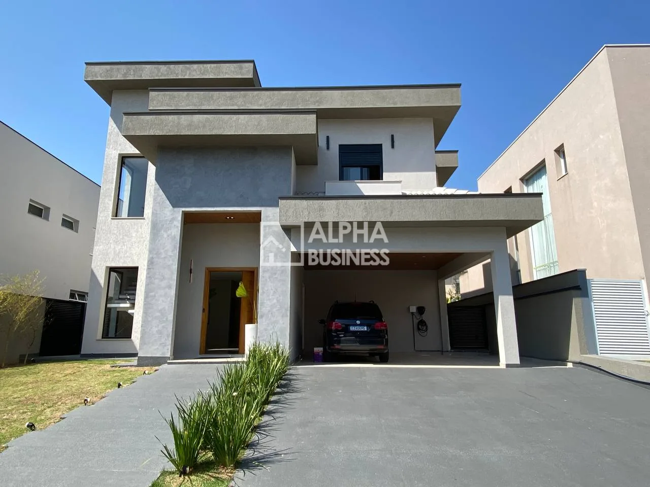 Fachada principal ou destaque de CASA À VENDA NO TAMBORÉ 11 | SANTANA DE PARNAÍBA – SP - Tamboré 11 - Alphaville