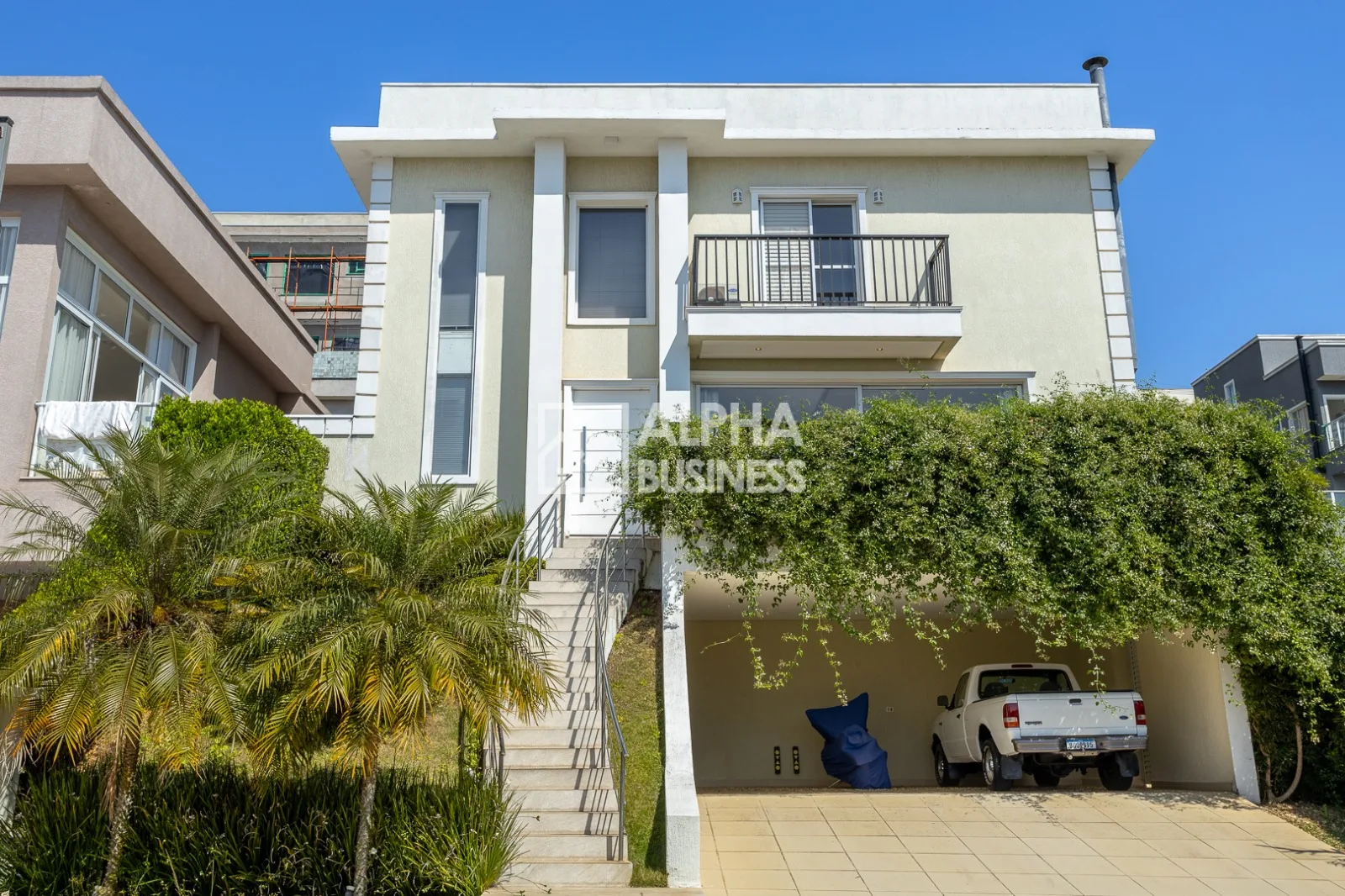 Fachada principal ou destaque de Casa à venda no Valville 2 | Santana de Parnaíba – SP - Valville 2 - Alphaville