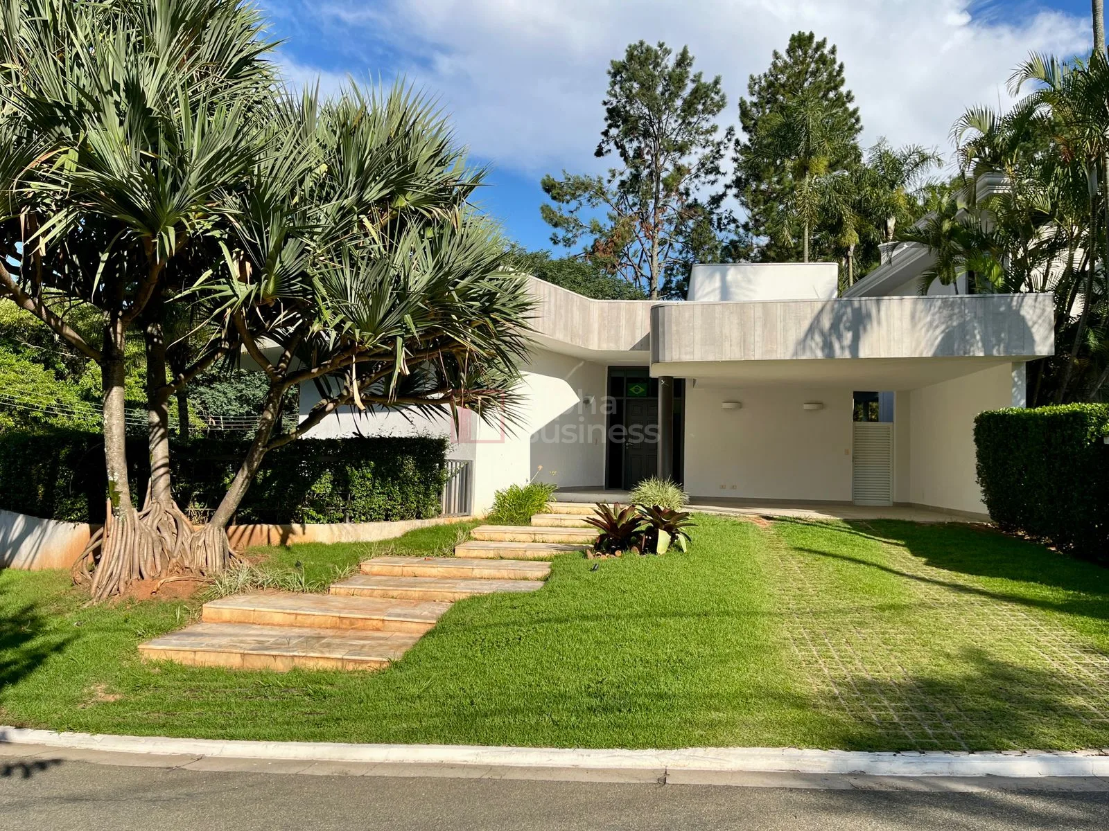 Fachada principal ou destaque de Casa com 2 dormitórios (01 suíte) à venda, 250 m² por R$ 4.500.000 – Alpha Conde – Barueri/SP - Alpha Conde - Alphaville