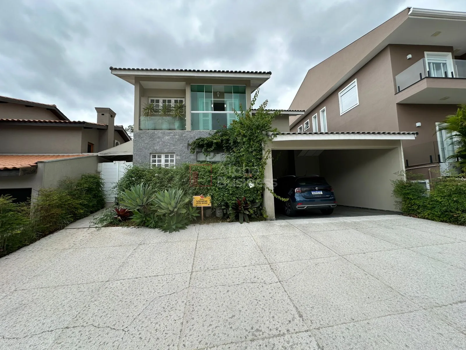 Fachada principal ou destaque de Casa com 4 dormitórios (02 suítes) à venda, 279 m² por R$ 2.790.000 – Alphaville 11 – Santana de Parnaíba/SP - Alphaville 11