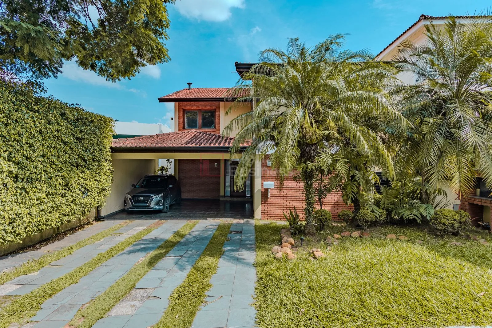 Fachada principal ou destaque de Casa à Venda Alphaville 5 | 2 Suítes | 360m² | CA0838 - Alphaville 5