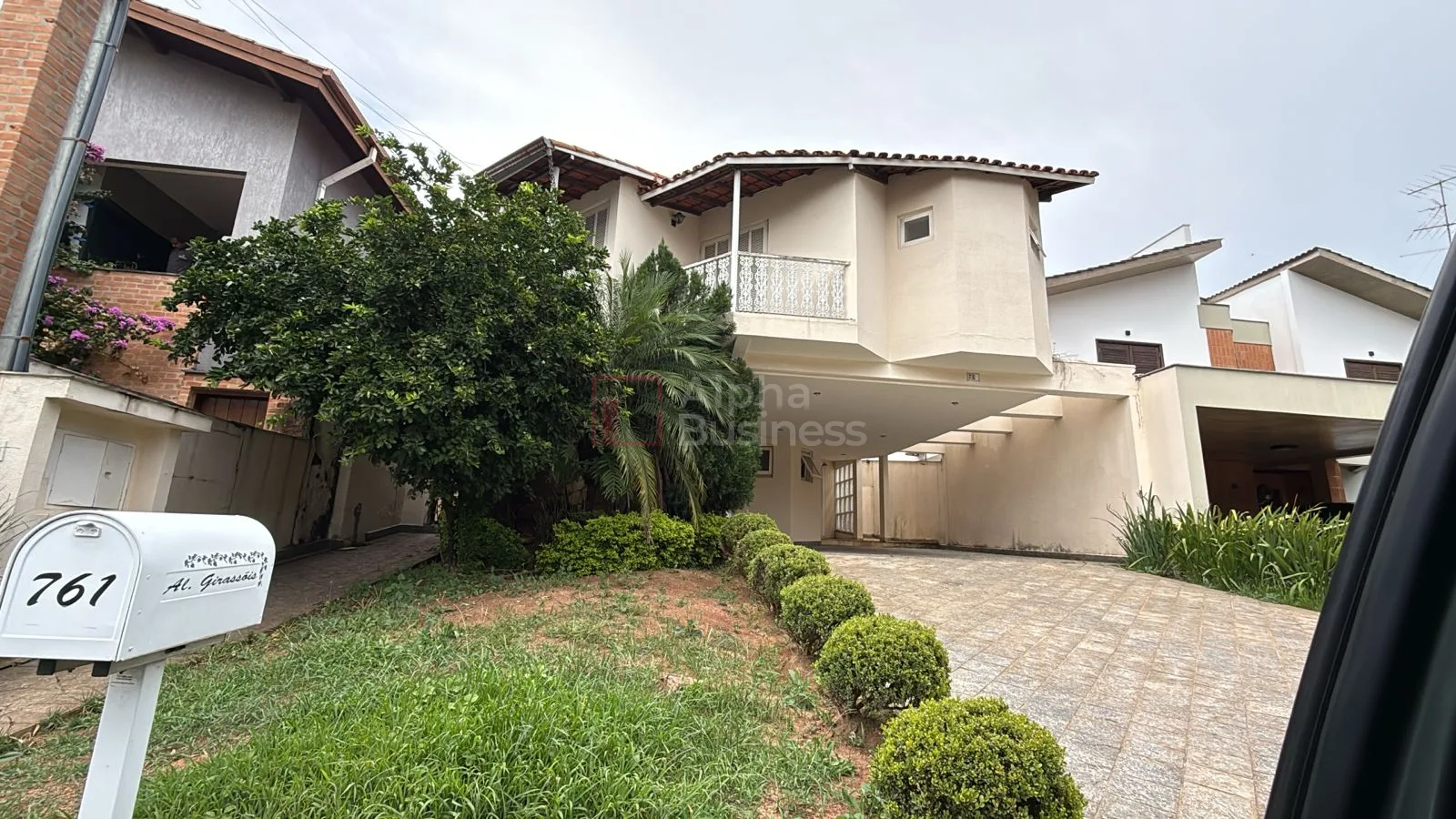 Fachada principal ou destaque de Casa com 4 dormitórios à venda, 257 m² por R$ 1.700.000 – Alphaville 6 – Santana de Parnaíba/SP - Alphaville 6