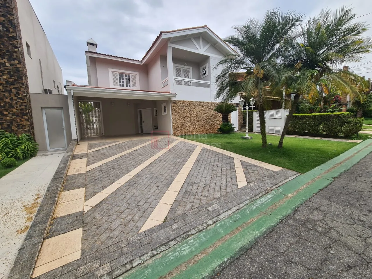 Fachada principal ou destaque de Casa com 4 dormitórios para alugar, 330 m² por R$ 16.500/mês – Alphaville 4 – Santana de Parnaíba/SP - Alphaville 4