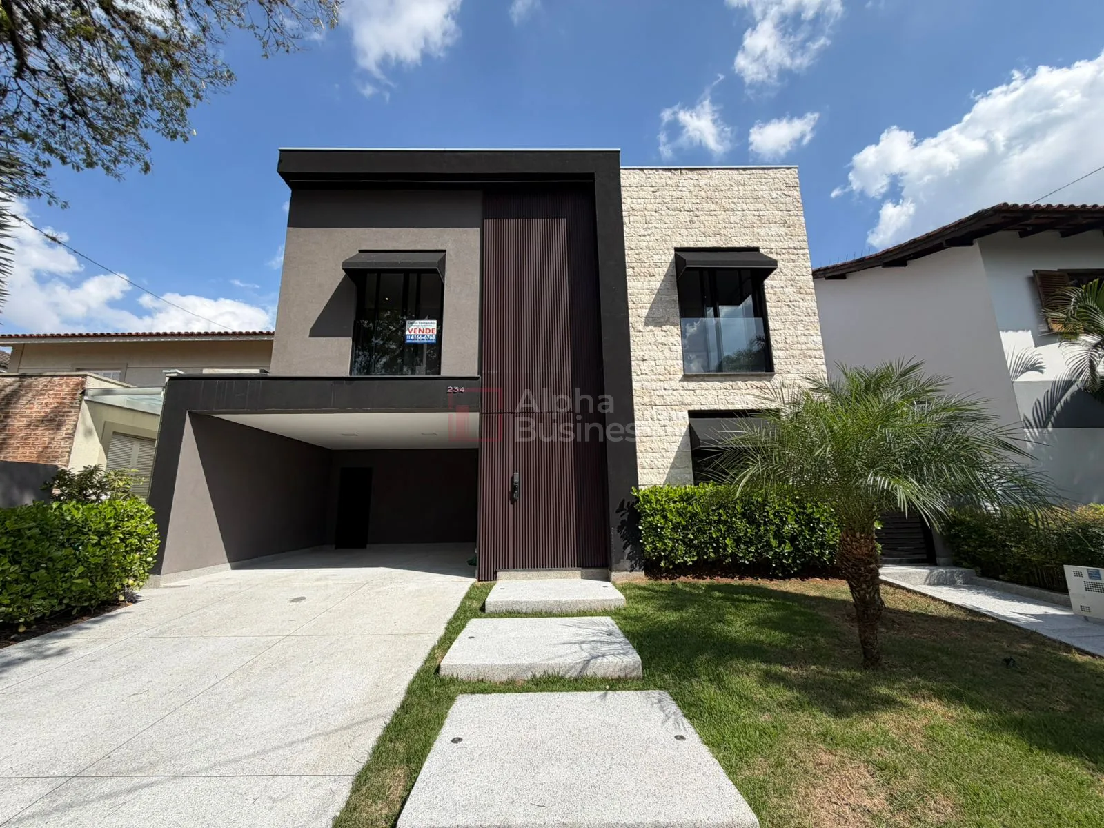 Fachada principal ou destaque de Casa com 4 suítes à venda, 300 m² por R$ 3.750.000 – Alphaville 4 – Santana de Parnaíba/SP - Alphaville 4