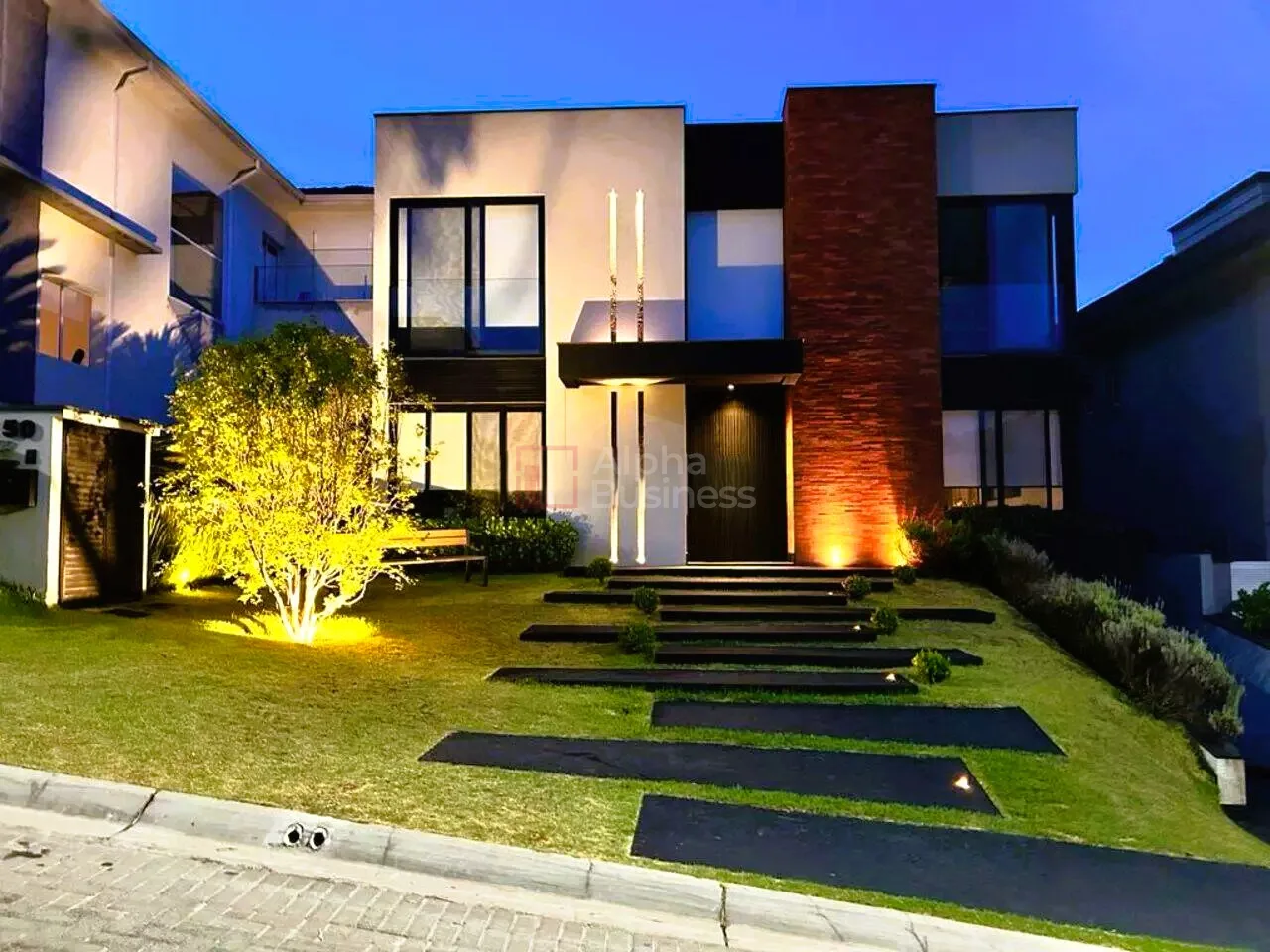 Fachada principal ou destaque de Casa com 4 suítes à venda, 475 m² por R$ 6.900.000 – Tamboré 11 – Santana de Parnaíba/SP - Tamboré 11 - Alphaville