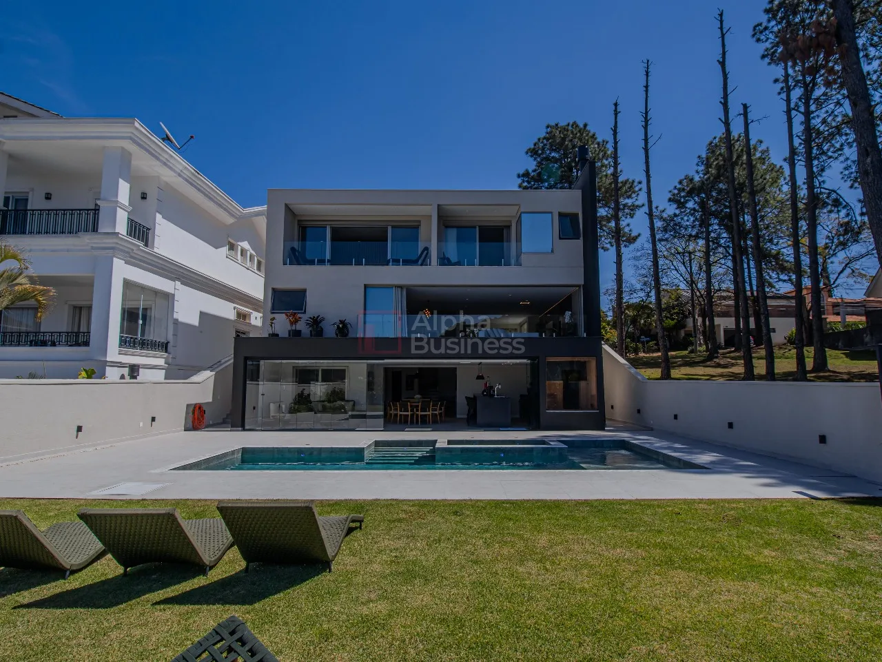 Fachada principal ou destaque de Casa com 4 suítes à venda, 665 m² por R$ 13.500.000 – Alphaville 10 – Santana de Parnaíba/SP - Alphaville 10