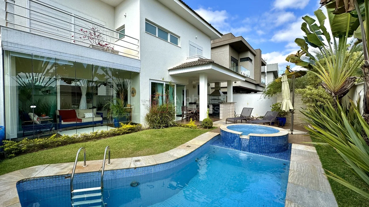 Fachada principal ou destaque de Casa com 4 suítes à venda por R$ 5.250.000 – Tamboré 11 – Santana de Parnaíba/SP - Tamboré 11 - Alphaville