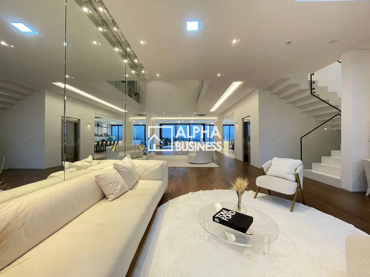 Fachada principal ou destaque de Casa com 4 suítes para alugar, 650 m² por R$ 60.000/mês – Tamboré 10 – Santana de Parnaíba/SP - Tamboré 10 - Alphaville