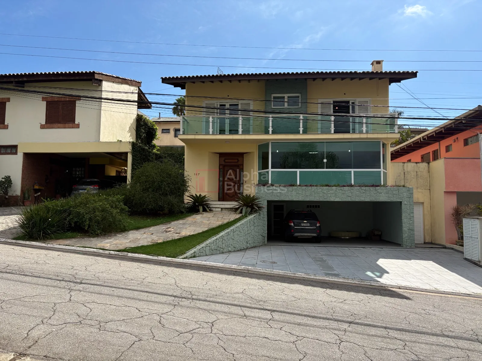 Fachada principal ou destaque de Casa com 6 dormitórios (04 suítes) à venda, 560 m² por R$ 3.100.000 – Alphaville 5 – Santana de Parnaíba/SP - Alphaville 5