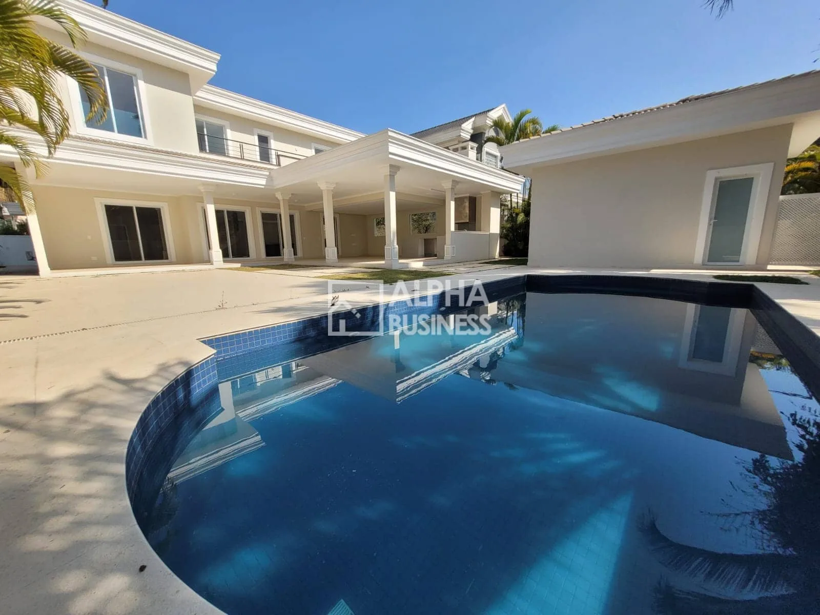 Fachada principal ou destaque de Casa à Venda no Tamboré 3, 4 Suítes | 655m² | CA0067 - Tamboré 3 - Alphaville