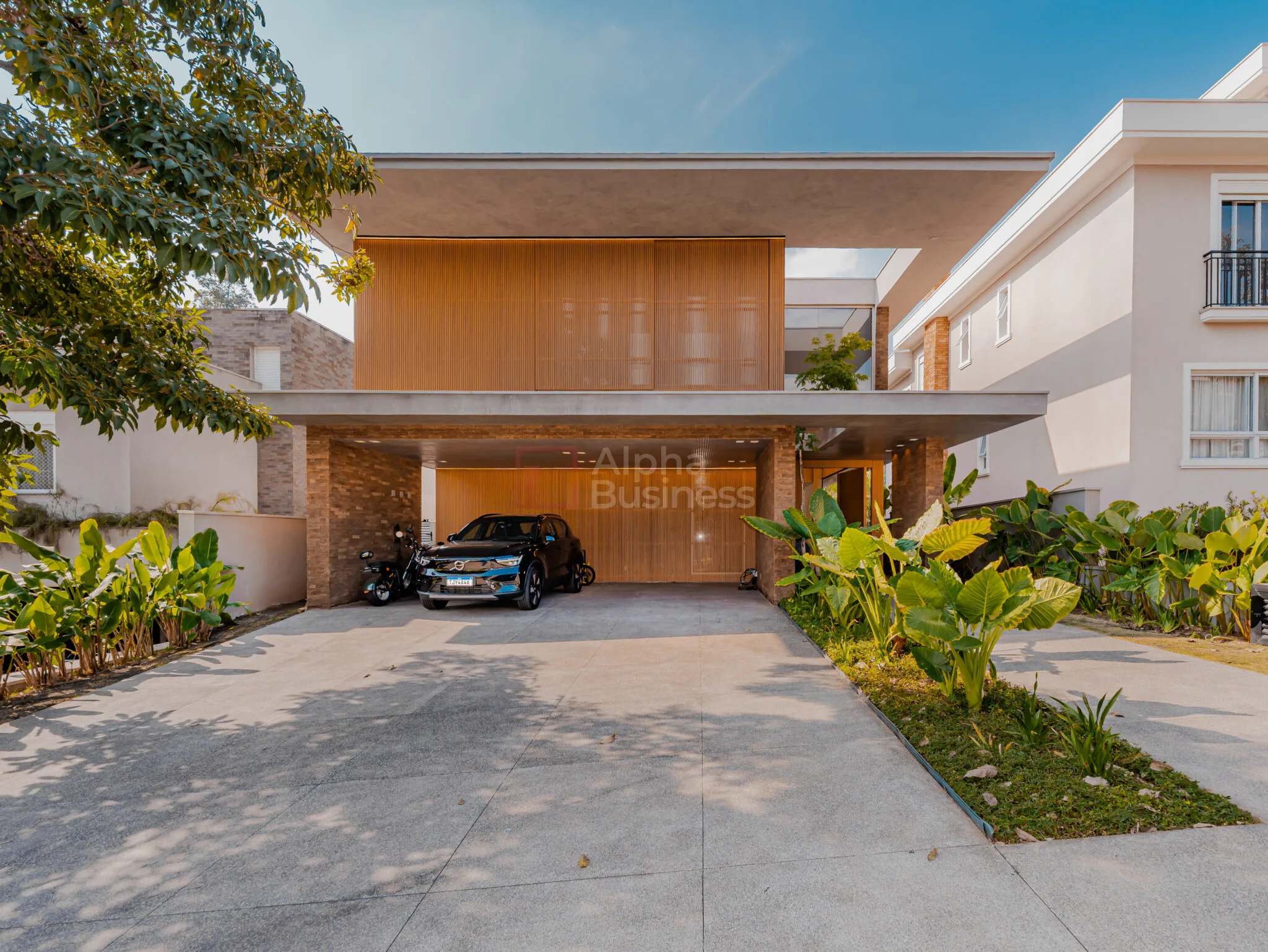 Fachada principal ou destaque de Casa mobiliada com 4 suítes à venda, 533 m² por R$ 11.600.000 – Tamboré 11 – Santana de Parnaíba/SP - Tamboré 11 - Alphaville
