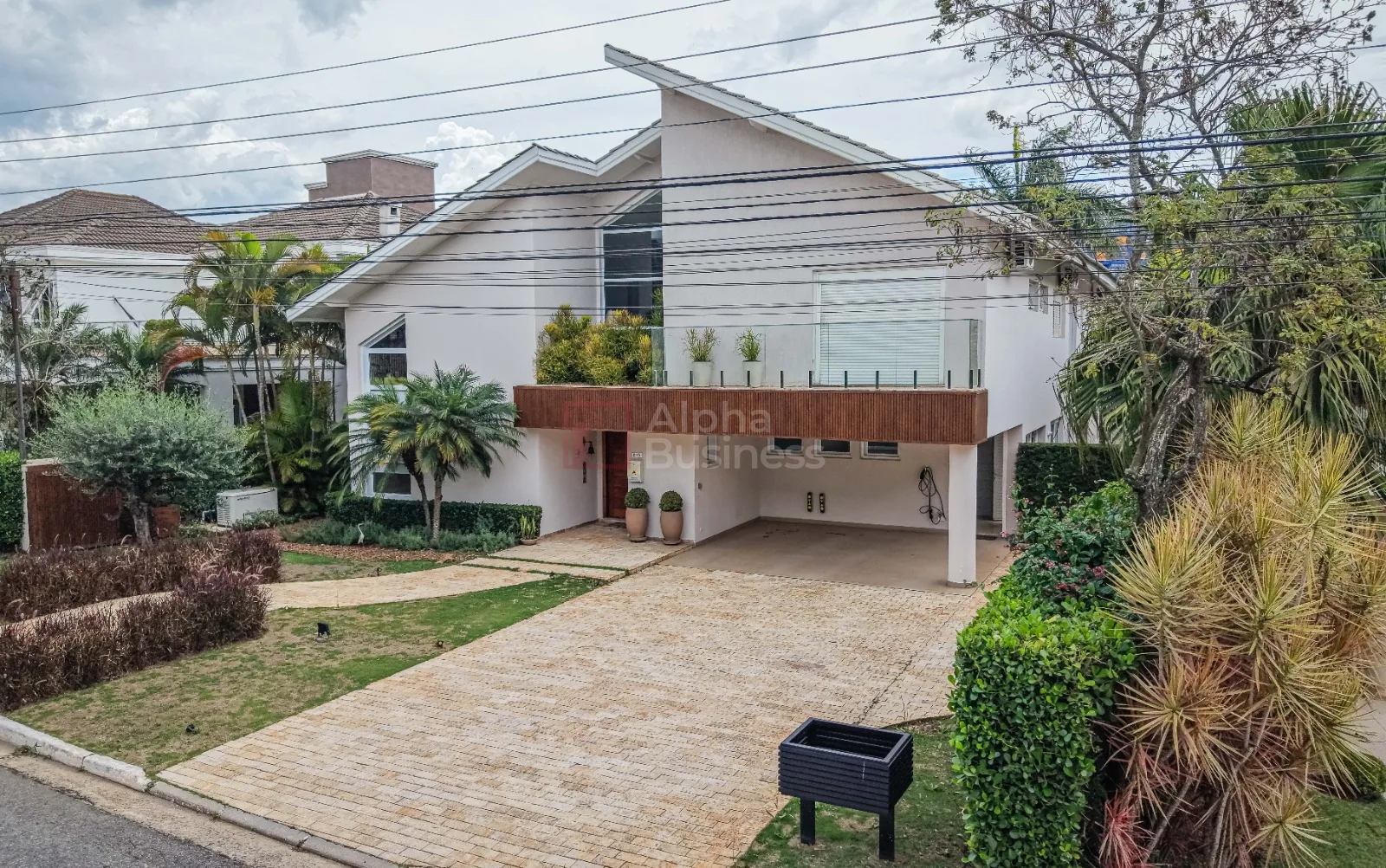 Fachada principal ou destaque de Casa para Alugar Tamboré 3 | 4 Suítes Mobiliada | CA0847 - Tamboré 3 - Alphaville