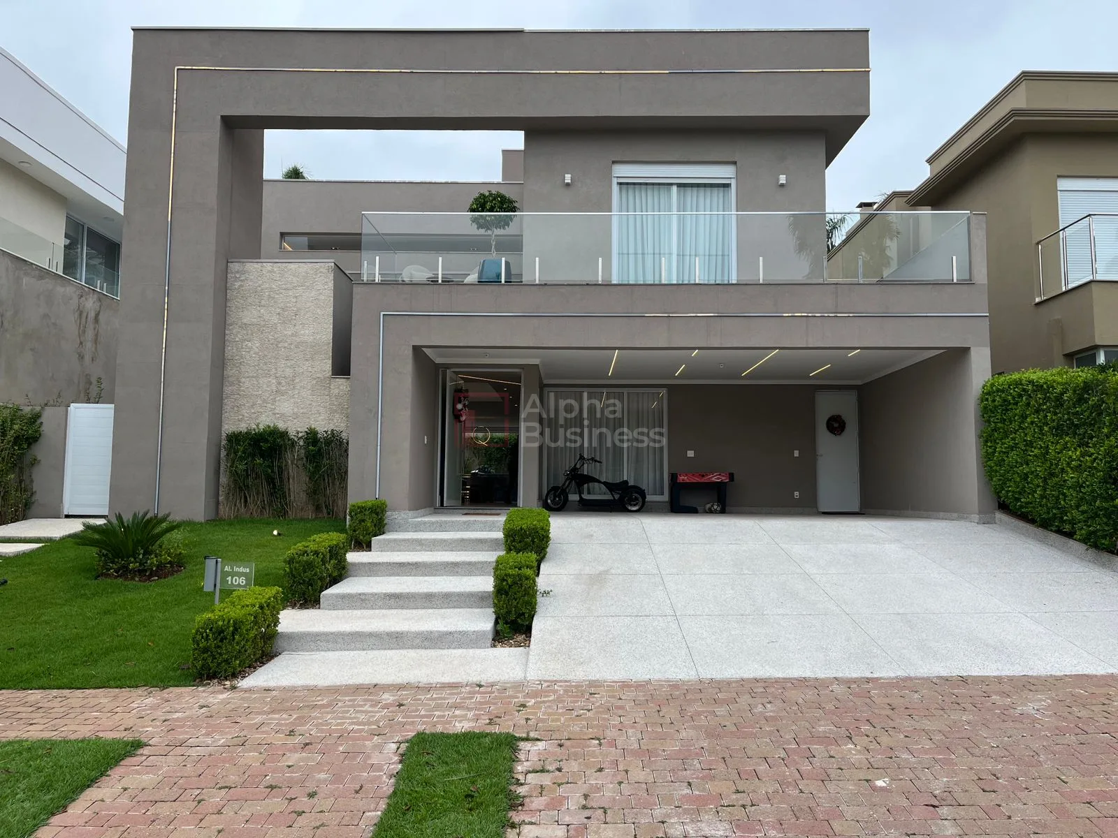 Fachada principal ou destaque de Casa à Venda Gênesis 1 | 5 Suítes | 333m² | CA0839 - Gênesis 1 - Alphaville