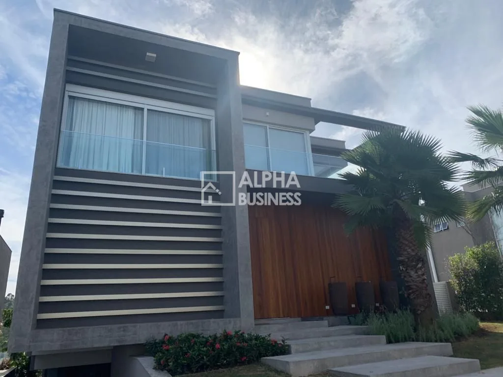 Fachada principal ou destaque de CASA NO TAMBORÉ 10 | MOBILIADA E DECORADA | VENDA OU LOCAÇÃO | SANTANA DE PARNAÍBA – SP - Tamboré 10 - Alphaville