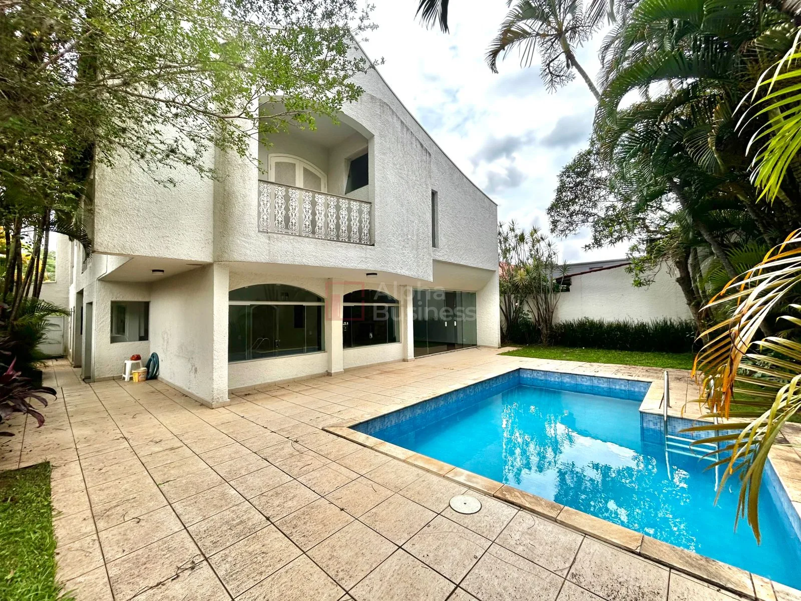 Fachada principal ou destaque de Sobrado com 3 suítes à venda, 350 m² por R$ 4.500.000 – Alphaville 2 – Barueri/SP - Alphaville 2